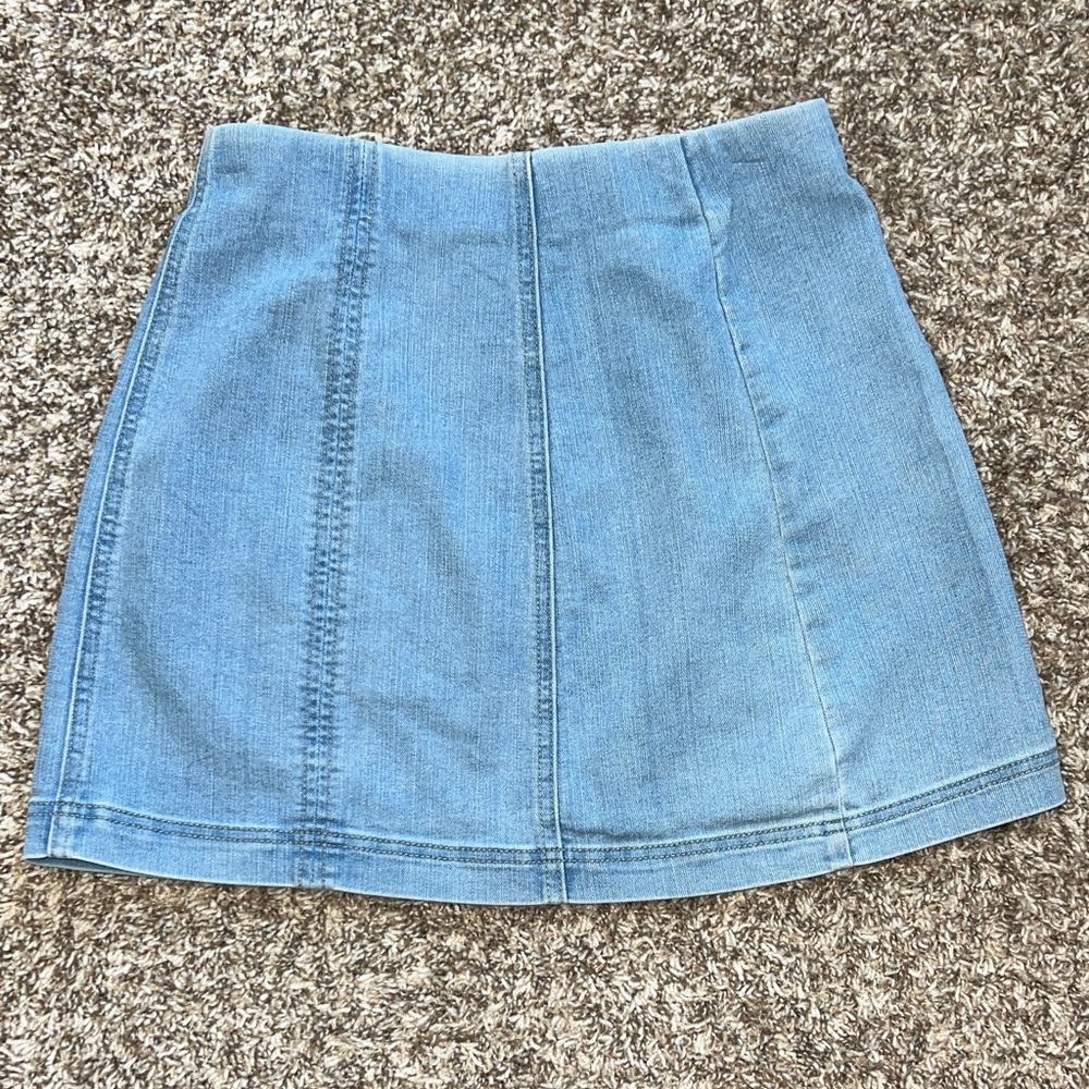 No Boundaries Denim Blue Mini Skirt - Picture 3 of 6